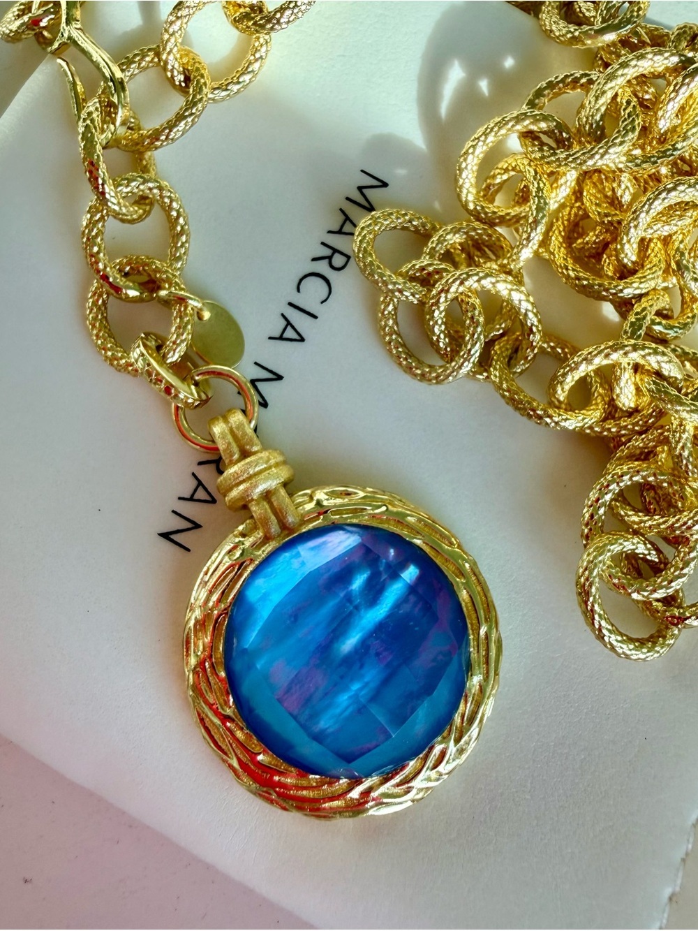 Textured Gold Necklace with Faceted Tanzanite Gem Pendant - Women Jewelry - Picture 3 of 3